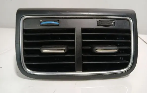 Audi A4 S4 B8 8K Rear air vent grill 8K0819203D