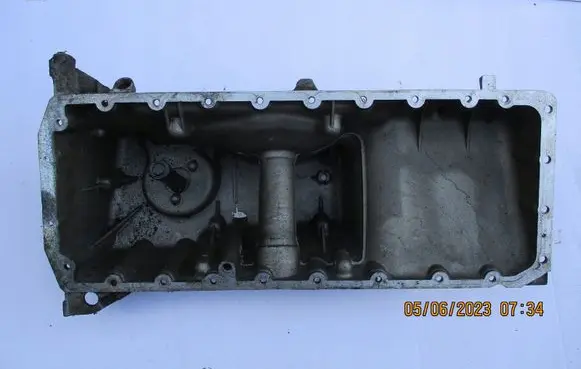 BMW 2 Active Tourer U06 Oil sump 7793070