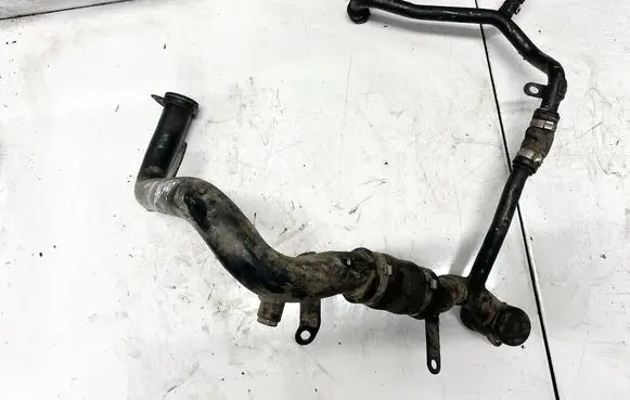 Audi Q7 4L Engine coolant pipe/hose 057121169f