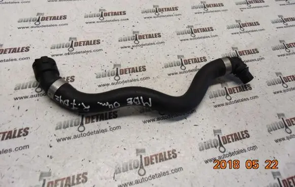 Mercedes-Benz E W211 Engine coolant pipe/hose A2118300496