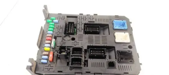 Peugeot 308 Fuse box set 281197595 28119759-5