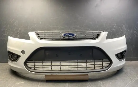Ford Focus Front bumper 8M5117757A