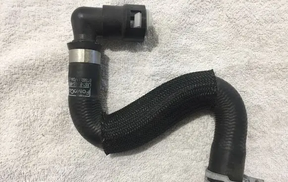 Ford Kuga III Engine coolant pipe/hose LX6188555HPB