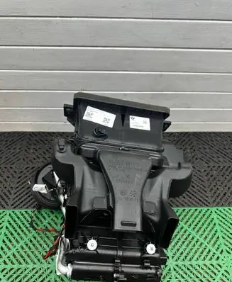 BMW X1 F48 F49 Interior heater climate box assembly 9383117
