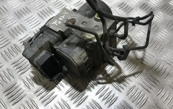 Ford Mondeo MK II ABS Pump 0265216579 98bg-2m110-ae