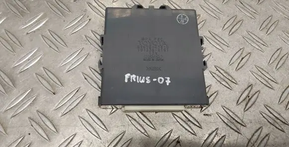 Toyota Prius (NHW20) Other control units/modules 8967047010