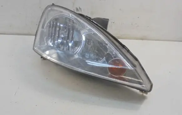Ford Focus Headlight/headlamp 431-1152R