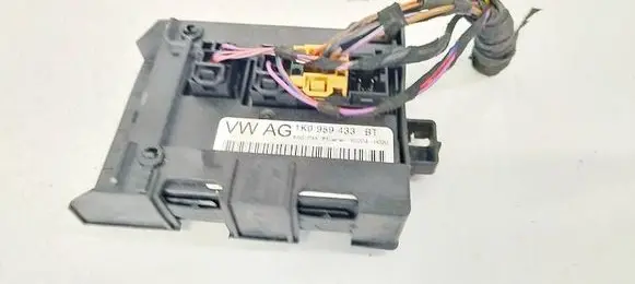 Volkswagen Golf Plus Other control units/modules 1K0959433BT