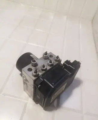Opel Insignia A ABS Pump 13332549 14177461311