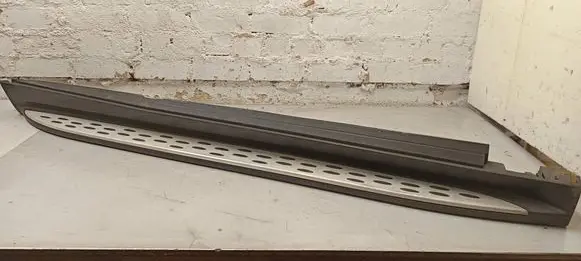 Mercedes-Benz GLE (W166 - C292) Sill A1666980225