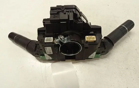 Mazda 6 Wiper turn signal indicator stalk/switch D65166CS0 GS1R66120A6H DF7566122