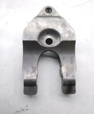 Nissan Pathfinder R51 Fuel Injector clamp holder