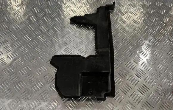 Nissan X-Trail T32 Radiator trim PU15784