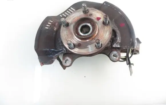 Toyota Auris 150 Front wheel hub spindle knuckle