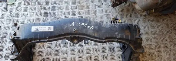 Subaru Outback Intake manifold