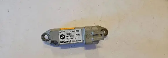 BMW X3 E83 Airbag deployment crash/impact sensor 6911038 003792 100702