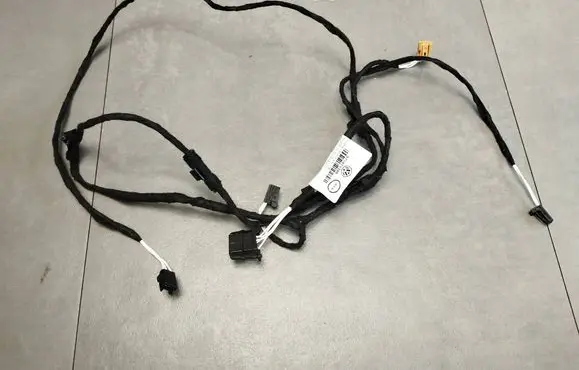 Volkswagen Tiguan Front door wiring loom/harness boot 571971395