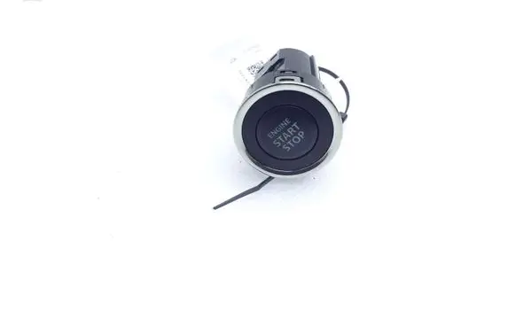 Suzuki SX4 S-Cross Engine start stop button switch 3729068L00