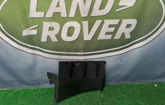Land Rover Range Rover L405 Intercooler air channel guide CPLA8A107AG