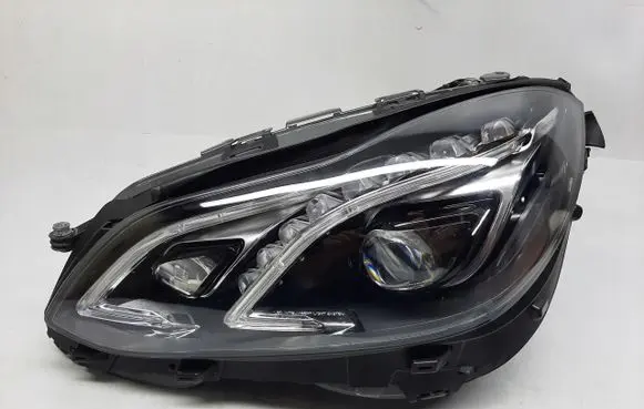 Mercedes-Benz E W212 Headlight/headlamp A2129063103