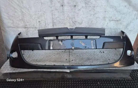Renault Megane III Front bumper 620220004R 620360001R
