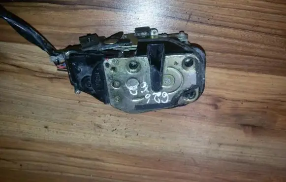 Mazda 626 Rear door lock