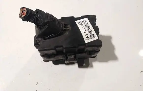 KIA Ceed Fuse box set 201111020034