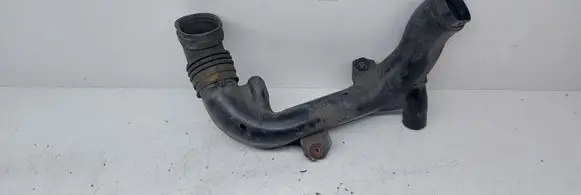 Honda CR-V Air intake duct part APT33