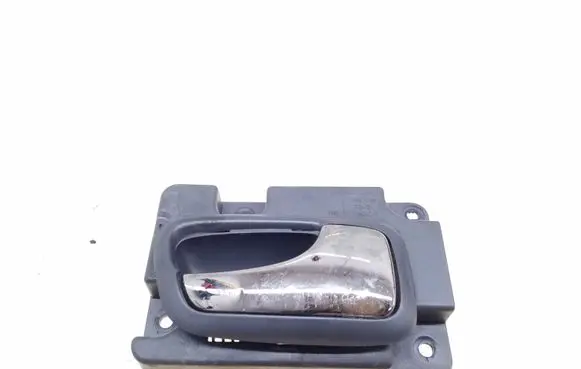 Rear door interior handle