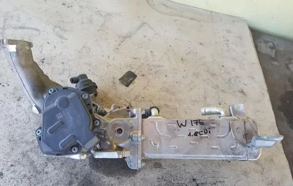 EGR valve cooler