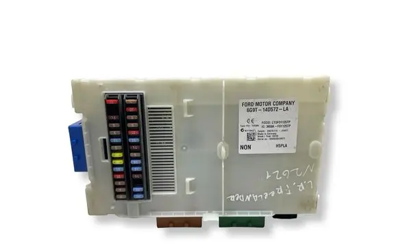 Land Rover Freelander 2 - LR2 Fuse module 6G9T14D572LA LTQF01125TP 28075110