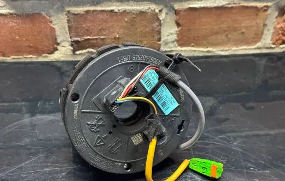 Mercedes-Benz Sprinter W906 Airbag slip ring squib (SRS ring) A9065402545
