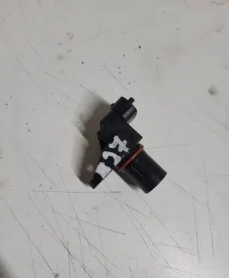 Mercedes-Benz E W212 Camshaft position sensor A0051531328 016T07 016707