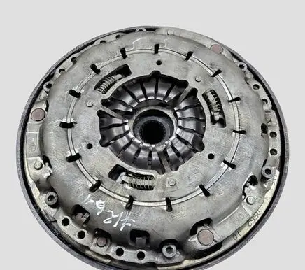 BMW 1 E81 E87 Clutch set kit 124058910 415055210