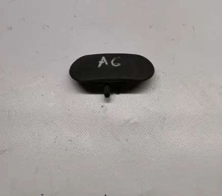 Windshield washer spray nozzle