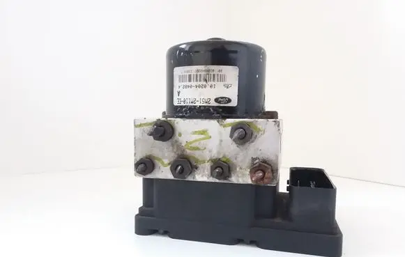 Ford Focus ABS Pump 10092501193 5WK84031 2M512M110EE