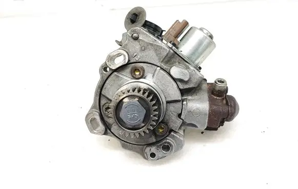 Toyota Proace Fuel injection high pressure pump 9674984480