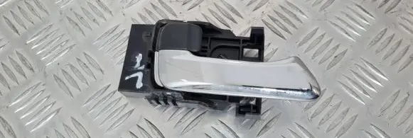 Isuzu D-Max Rear door interior handle