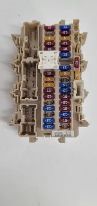 Nissan Qashqai Fuse module 4EB0A