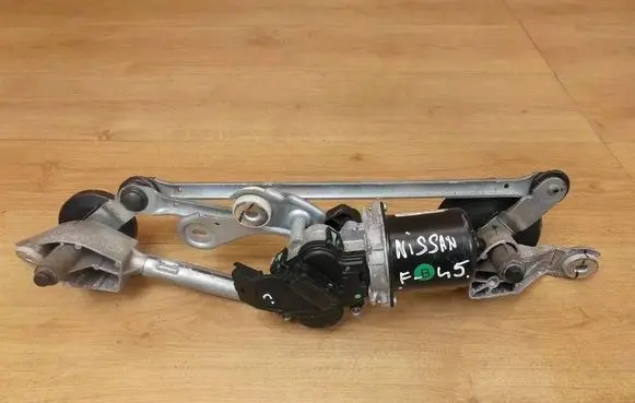 Front wiper linkage and motor