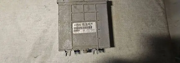 Volkswagen Golf III Engine control unit/module 028906021HD 28SA3411