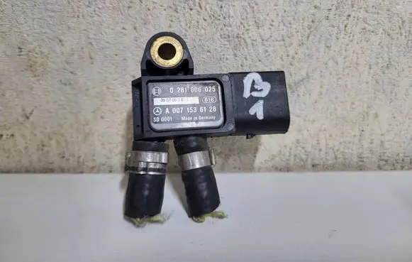Mercedes-Benz ML W164 Exhaust gas pressure sensor A0071536128