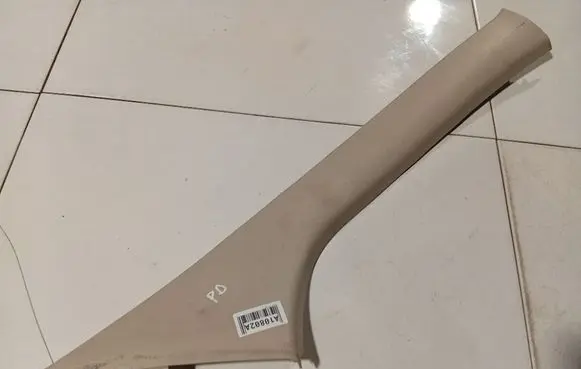Hyundai Getz (C) pillar trim 