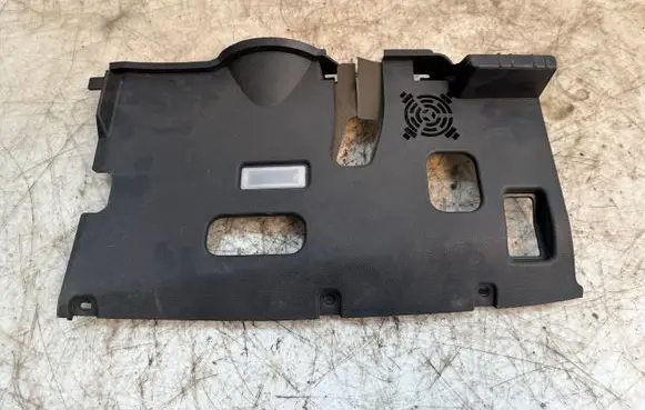 BMW X5 E70 Dashboard lower bottom trim panel 70W1135