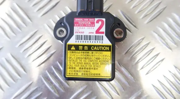 Lexus GS 250 350 300H 450H Acceleration sensor 8918350030