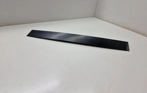 BMW X3 F25 Rear door windshield rail 7205763