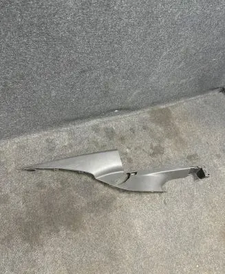 Chevrolet Camaro (C) pillar trim 84116359