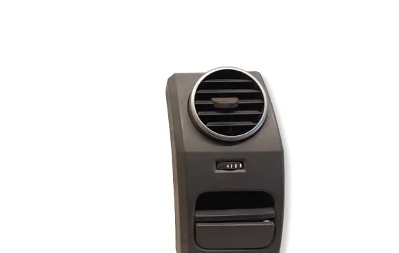 Land Rover Discovery 3 - LR3 Dashboard side air vent grill/cover trim 0551300001 PNR1089 JBD500210XXX