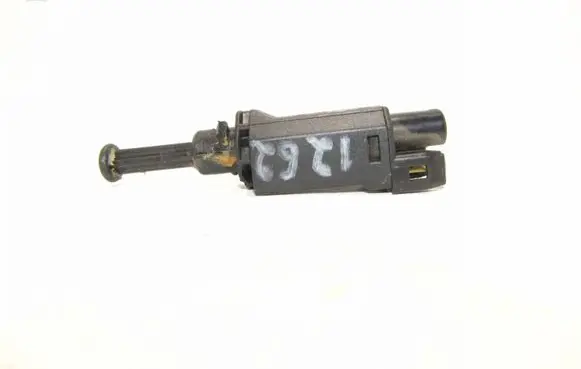 Clutch pedal sensor