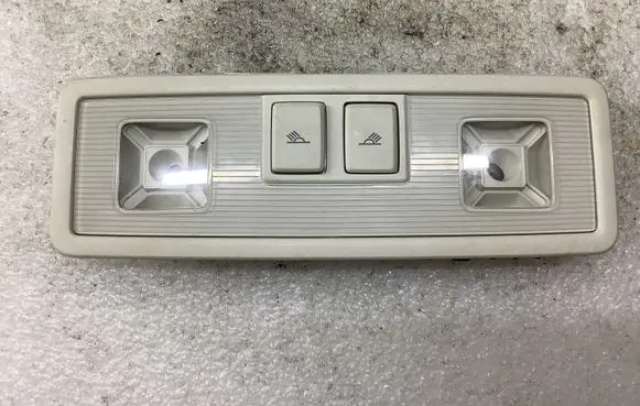 Volkswagen PASSAT B8 Rear seat light 5G0947291K
